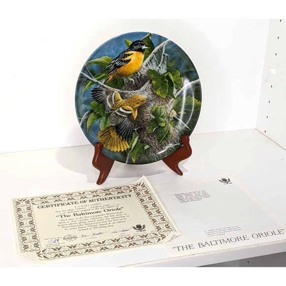 Edwin M Knowles Baltimore Oriole Kevin Daniel Bird Collectors Plate 8.5" 1985 - Picture 3 of 7